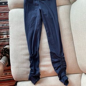 Lululemon limited edition tights navy 4